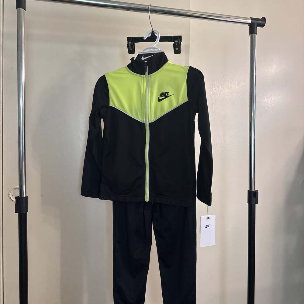 Nike Kids Jacket Neon Yellow & Black; Track Jacket/ Wind Breaker